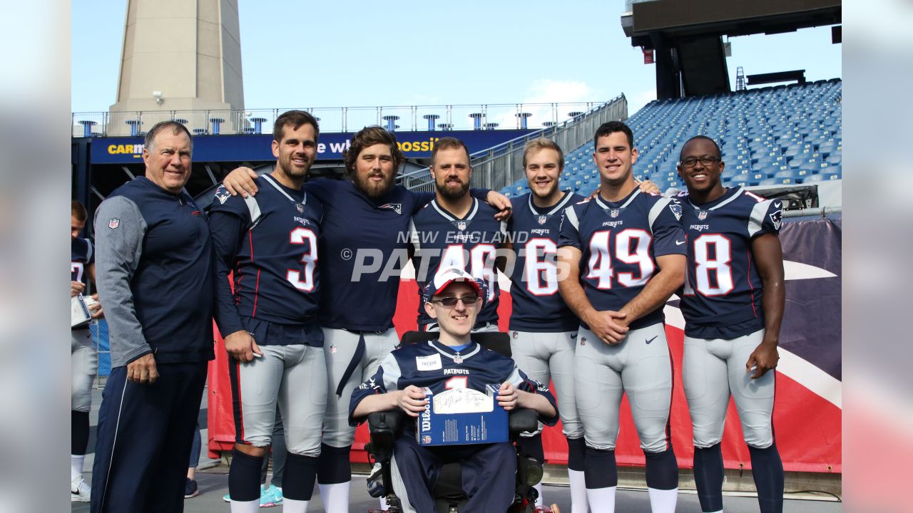 Rob Gronkowski grants Make a Wish