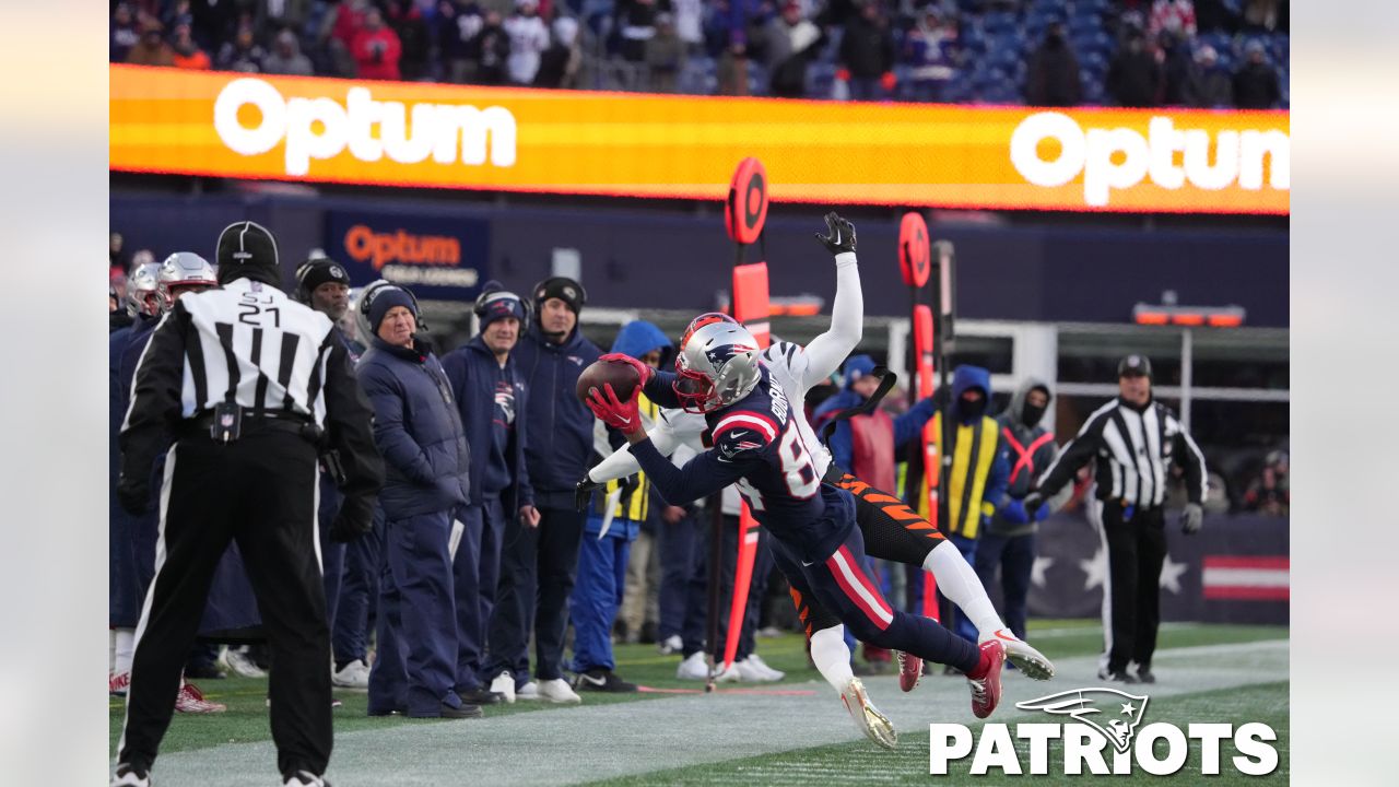 Photo: New England Patriots vs Cincinnati Bengals at Boston -  BOS20221224120 