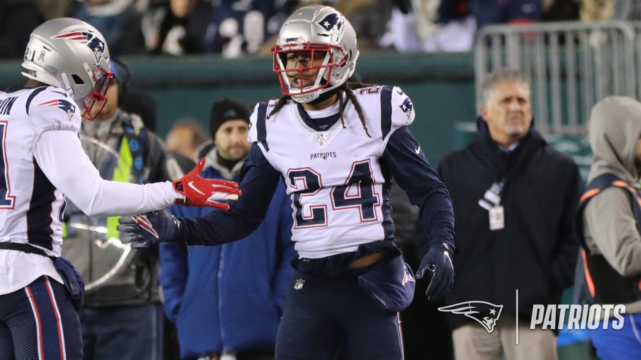 Helmet Stalker on X: Patriots DB Stephon Gilmore has been named