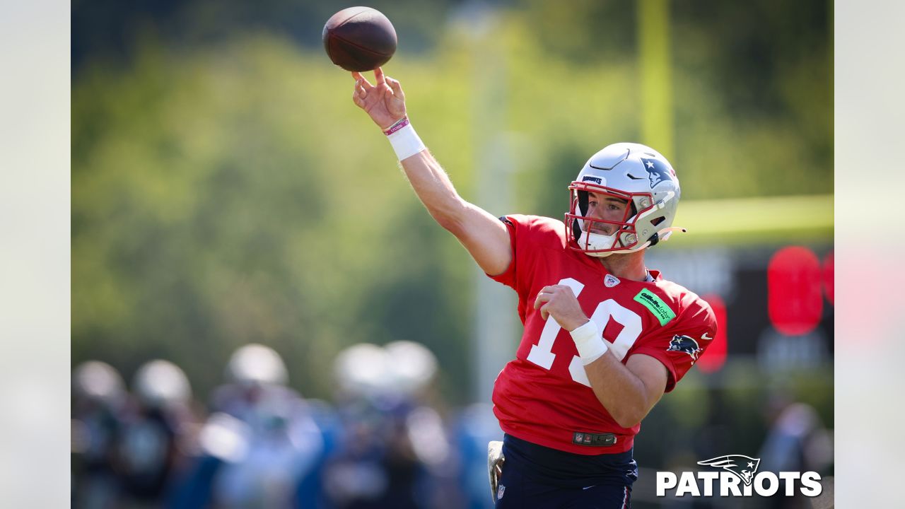 PHOTOS: First padded practice of Patriots Training Camp