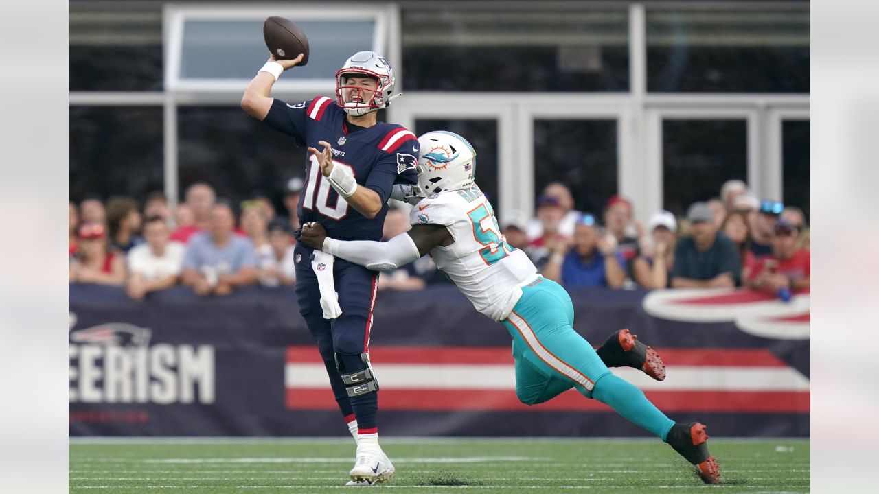 IRVINE, CALIFORNIA - 24 JUNE 2021: Football Helmets of the Miami Dolphins  Vs New England Patriots, Week One Opponents in the NFL Editorial Image -  Image of football, mini: 226568635