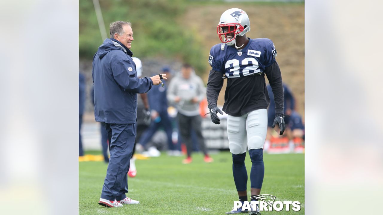 Patriots safety Devin McCourty announces retirement after 13