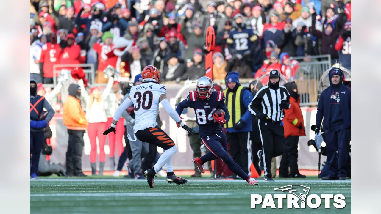 Photo: New England Patriots vs Cincinnati Bengals at Boston -  BOS20221224111 