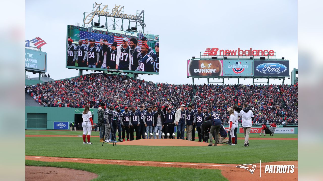 Title Town: Patriots, Red Sox celebrate championship wins at Fenway Park