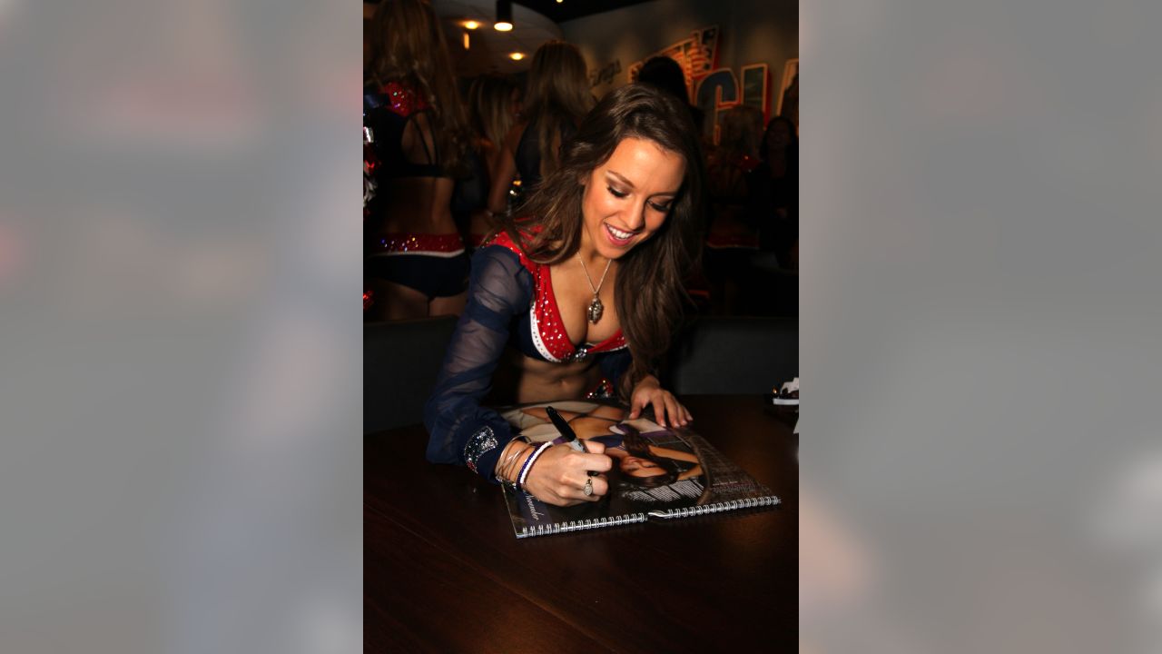 Patriots Cheerleaders host 2016 Swimsuit Calendar Launch Party at Howl at  the Moon-Splitsville