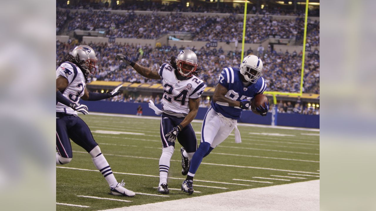 Patriots sign veteran WR Reggie Wayne