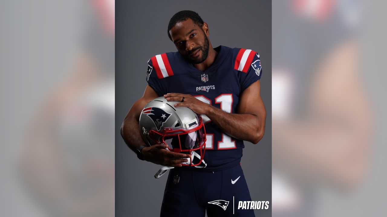 Patriots Player Photoshops Pic to Fuel Rumors About New Uniforms