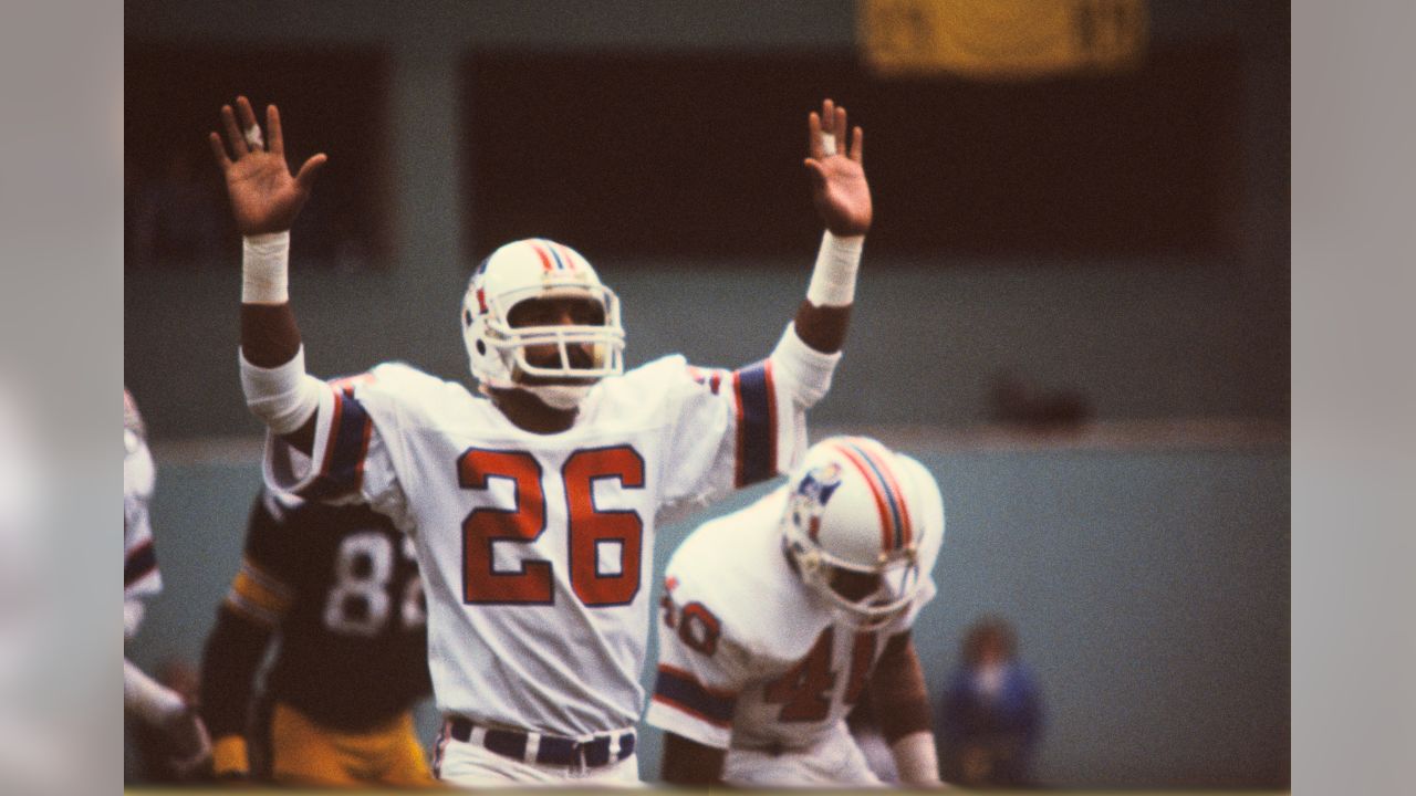 Clayborn named Patriots Hall of Fame Finalist - University of