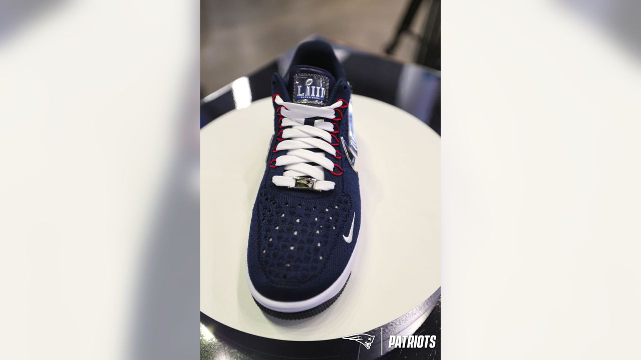 Air Force 1 LV8 New England Patriots On Feet Sneaker Review QuickSchopes  167 - Schopes DJ6887 100 
