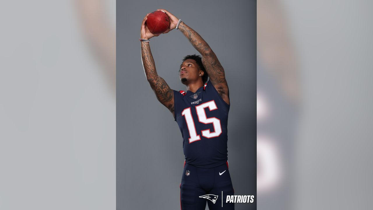 Photos: First look at Patriots in new uniforms, presented by Paycom