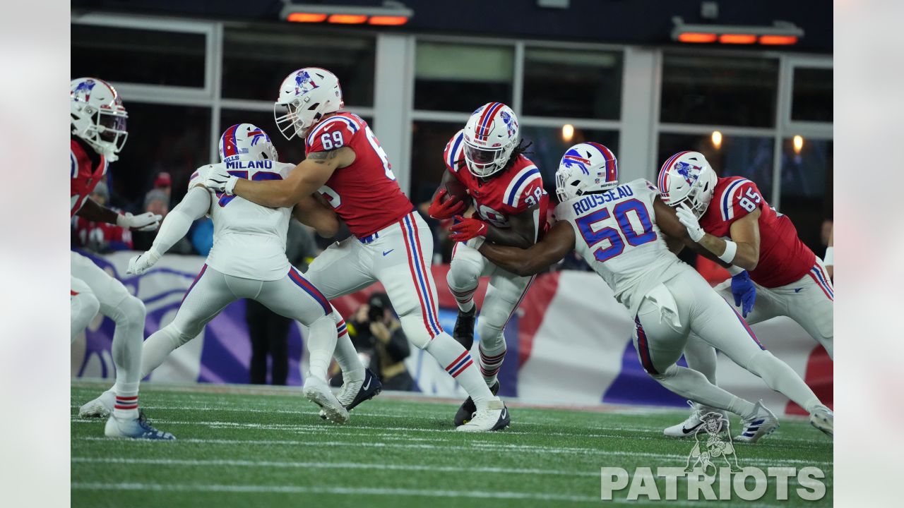 For 3, Best game photos from Bills vs. Patriots