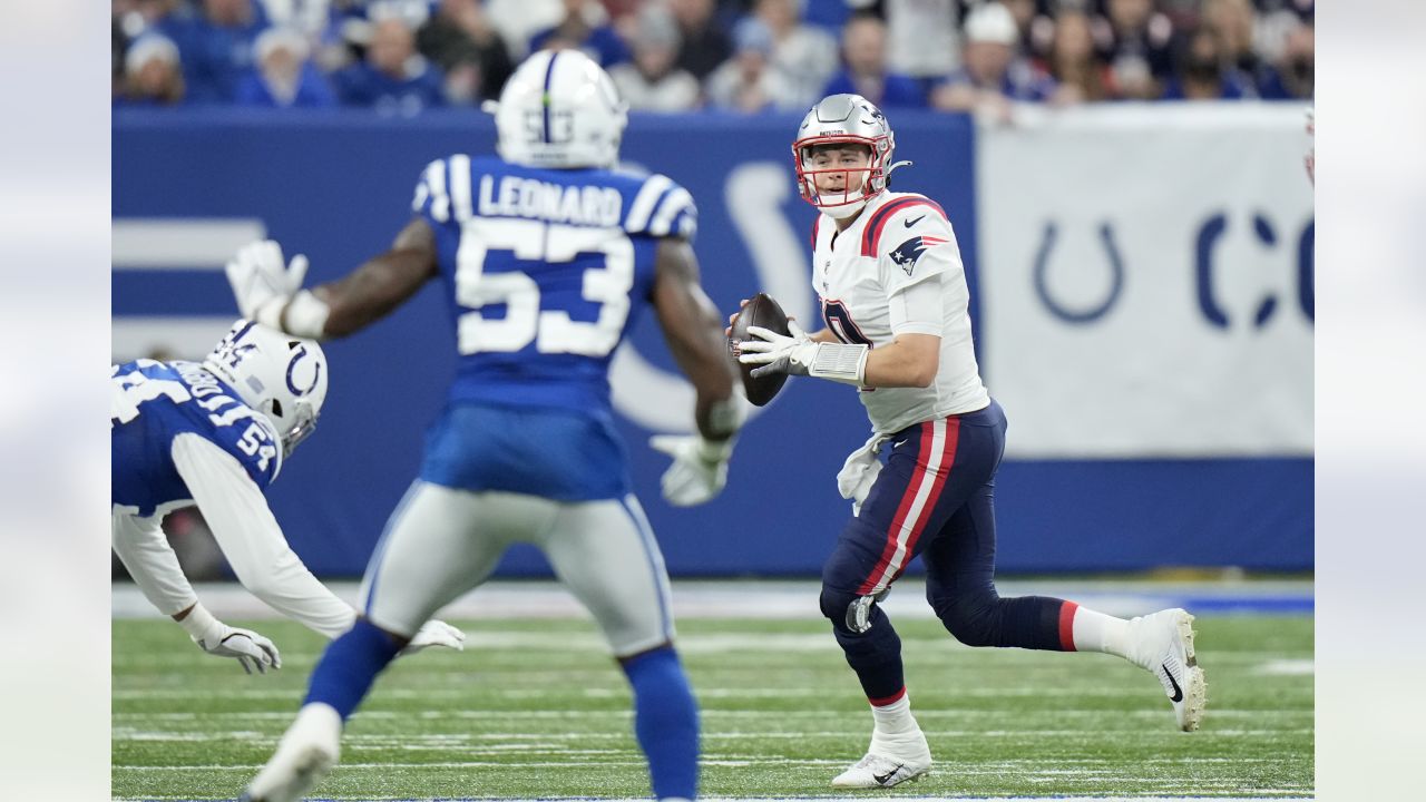 Colts vs. Patriots 2021 NFL Week 15 photos