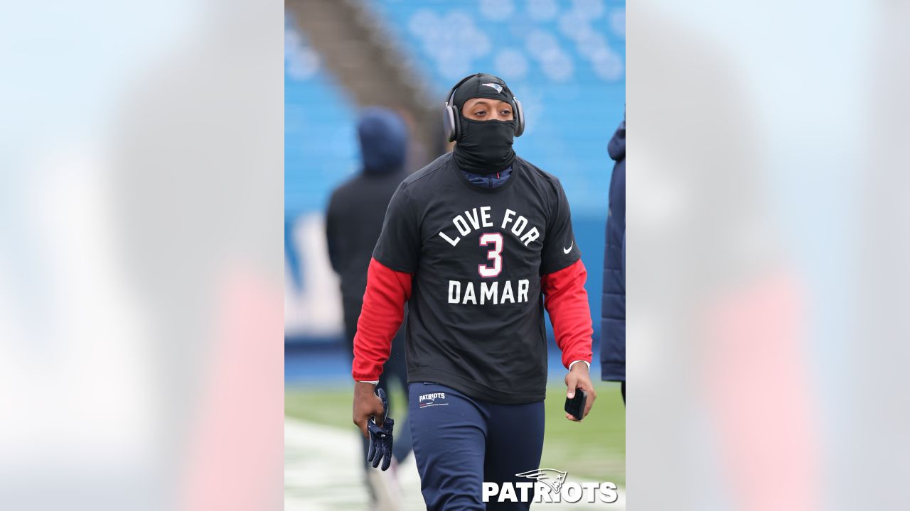 Photos: Patriots Players Wear 'Love For Damar' T-shirts Prior to Week 18  Game vs. Buffalo Bills