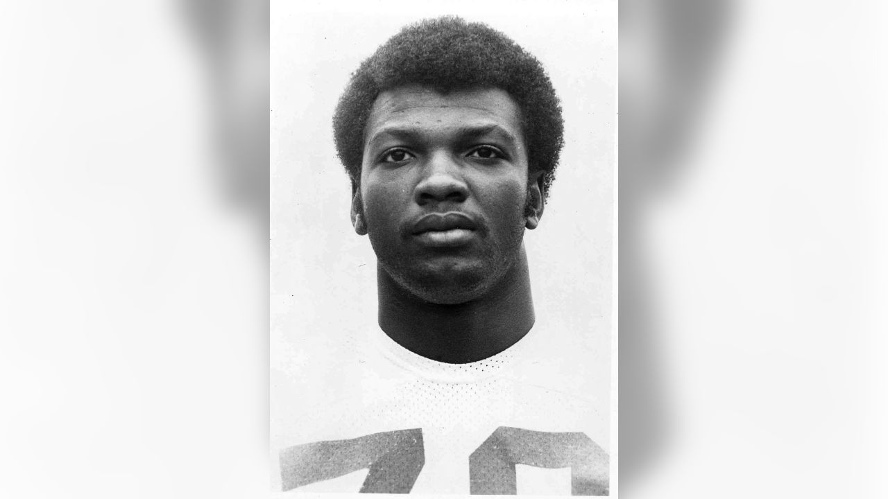 Leon Gray elected to Patriots Hall of Fame – Boston Herald