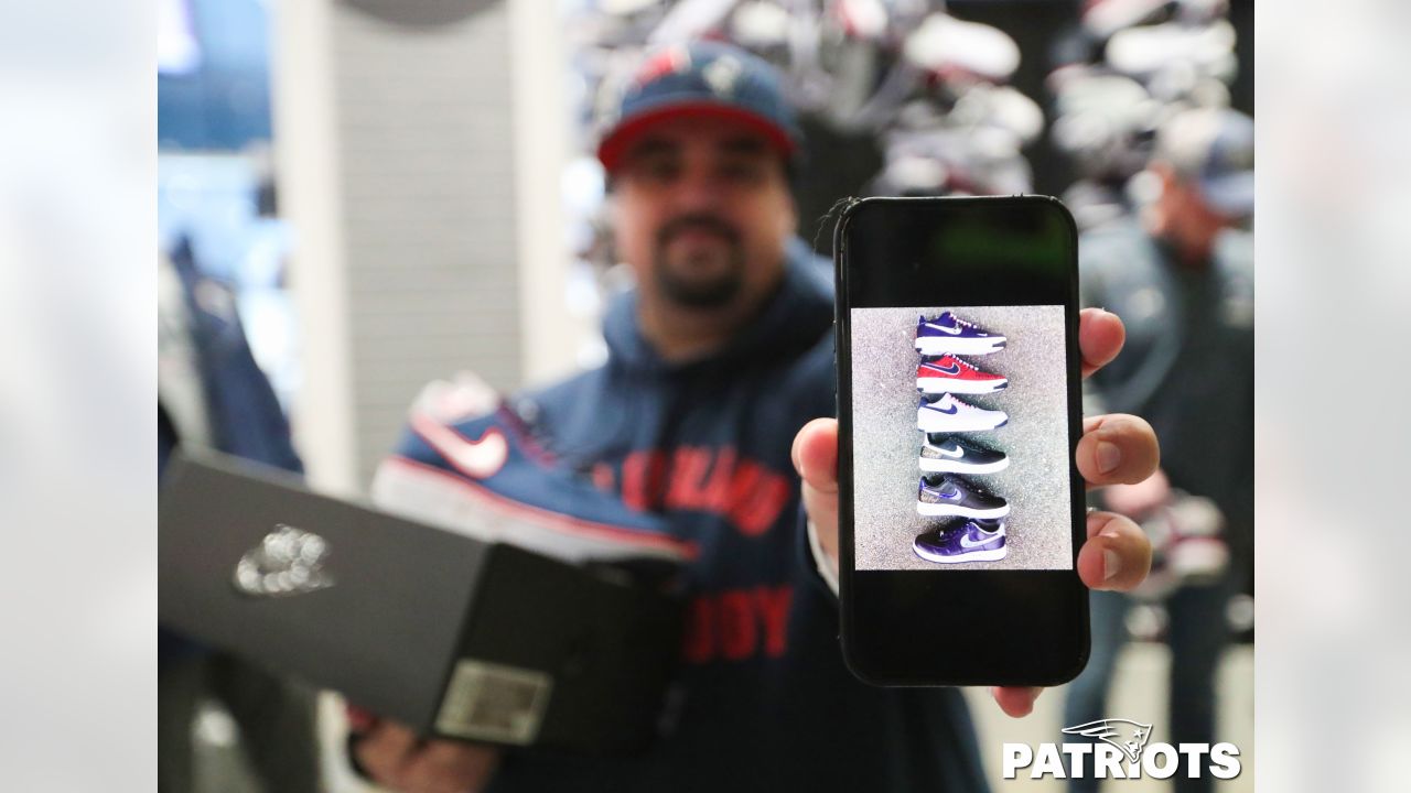 Photos: Patriots unveil Nike Air Force 1 Flyknit Sneakers