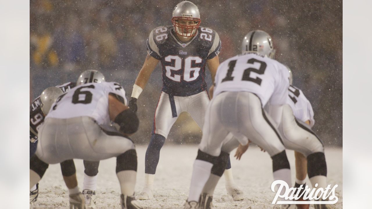 4,583 New England Patriots V Oakland Raiders Photos & High Res Pictures -  Getty Images