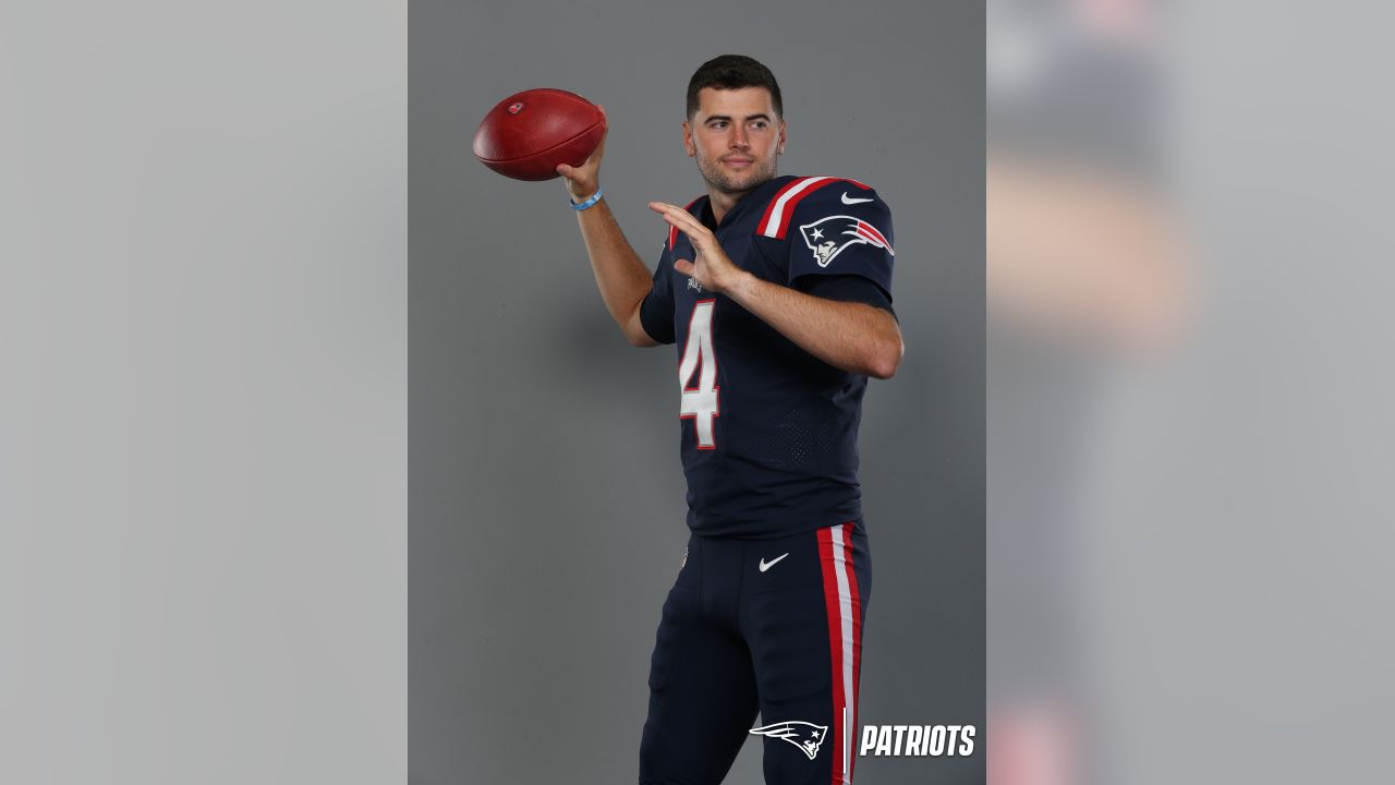 Photos: First look at Patriots in new uniforms, presented by Paycom