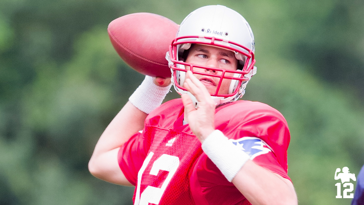 Photos: Rare Pictures from Tom Brady's Rookie Season with the Patriots in  2000
