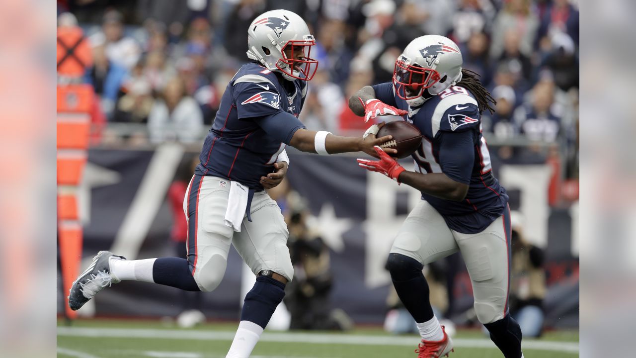 Day 16 blogservations: Patriots find their stride late