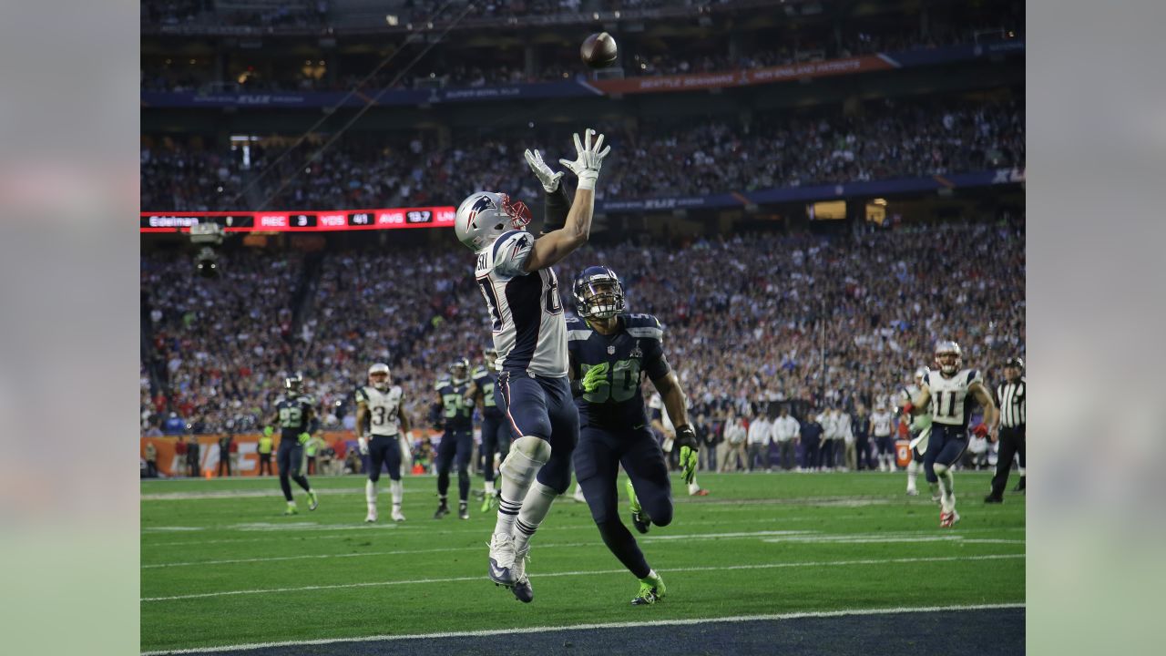 WATCH: Seahawks' Jermaine Kearse make an unreal juggling catch on turf in  Super Bowl 