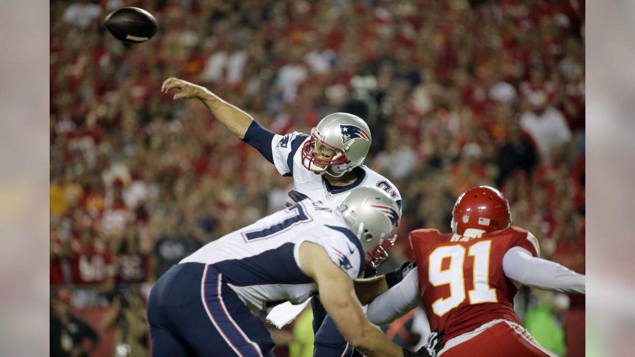 Jamaal Charles sends Kansas City Chiefs to rout of New England Patriots -  Newsday