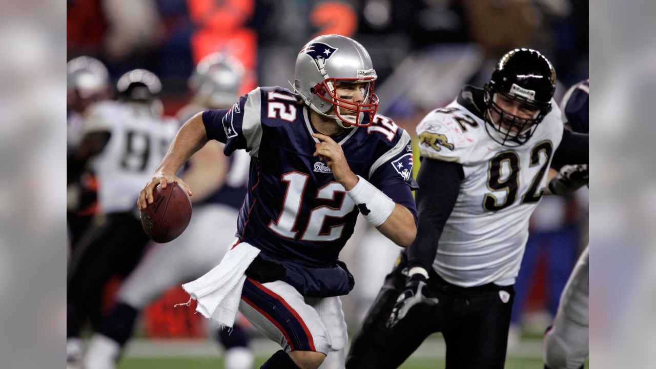 Gallery: Tom Brady playing in 2005 Super Bowl in Jacksonville