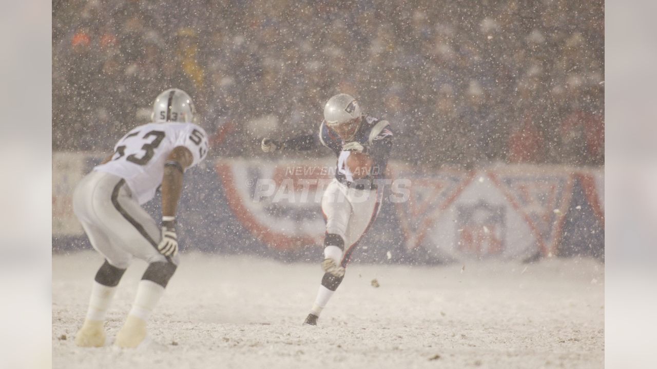 2001 AFC Divisional Round: Raiders vs. Patriots