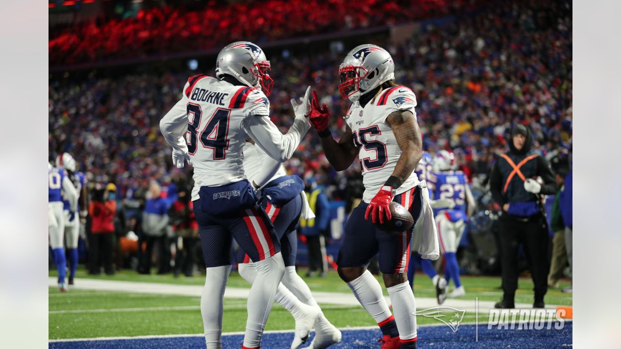 Patriots Vs. Bills Week 13 Monday Night Game Open Discussion Thread -  Steelers Depot