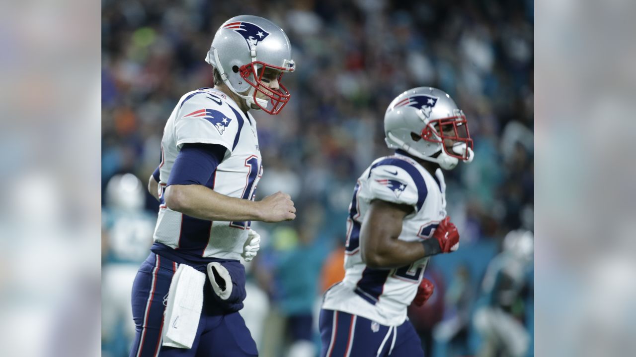 Tom Brady intercepted twice as Miami Dolphins shock New England Patriots, NFL