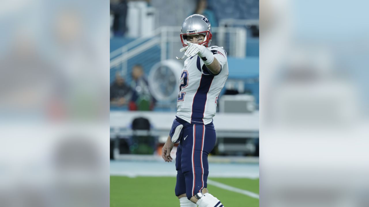 Tom Brady intercepted twice as Dolphins beat Patriots in Week 14