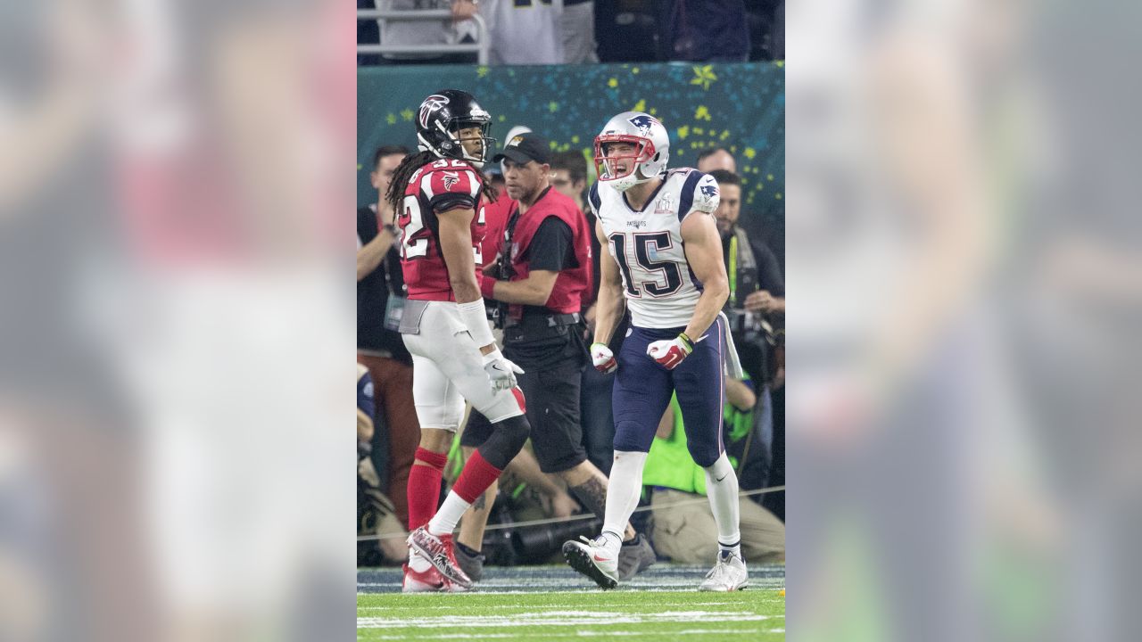 New England Patriots wide receiver Chris Hogan (15) celebrates