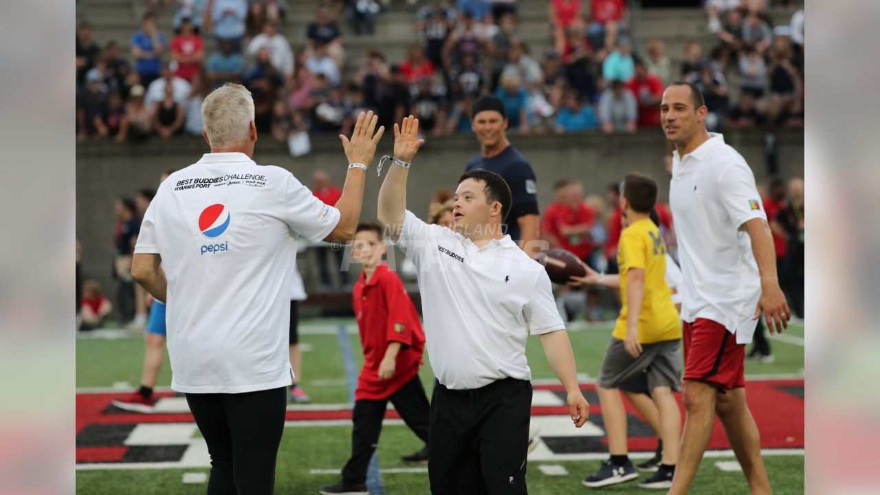 Tom Brady, Patriots teammates take part in Best Buddies Football Challenge  - Best Buddies International