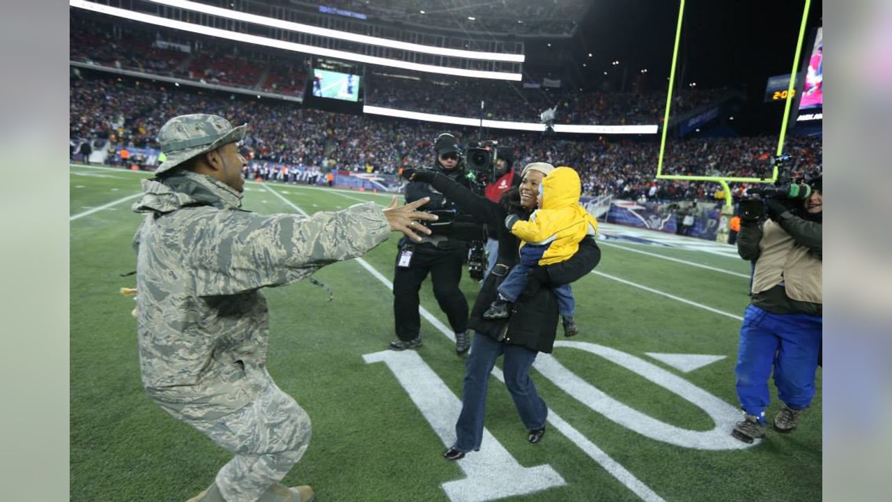 New England Patriots Set To Honor Veterans, Active Military On Salute To  Service Sunday - Sports Illustrated New England Patriots News, Analysis and  More