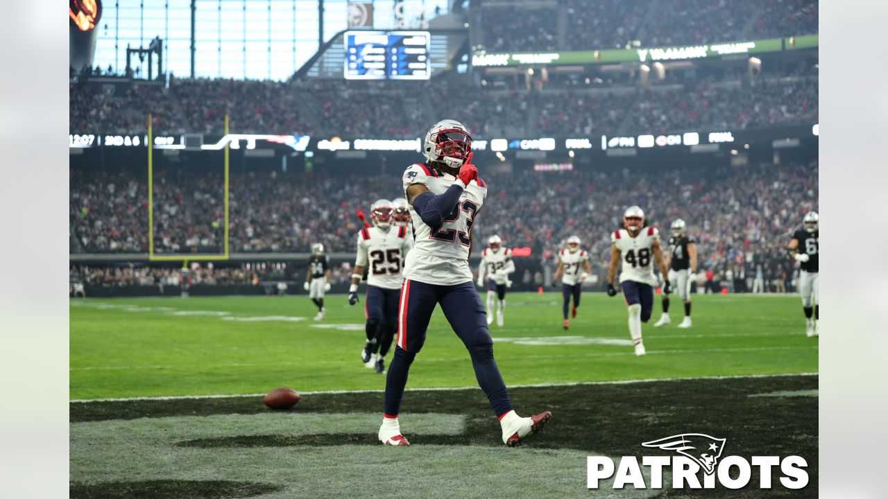 Photograph: Las Vegas Raiders vs. New England Patriots (Preseason) - Las  Vegas Weekly