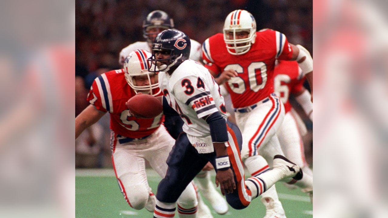 1986 Super Bowl XX football program New England Patriots Chicago Bears Payton EX 