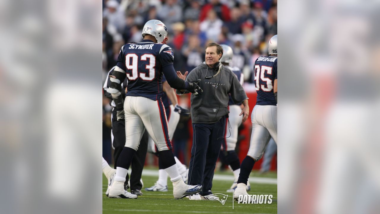 Patriots legend Seymour enshrined in Pro Football Hall of Fame