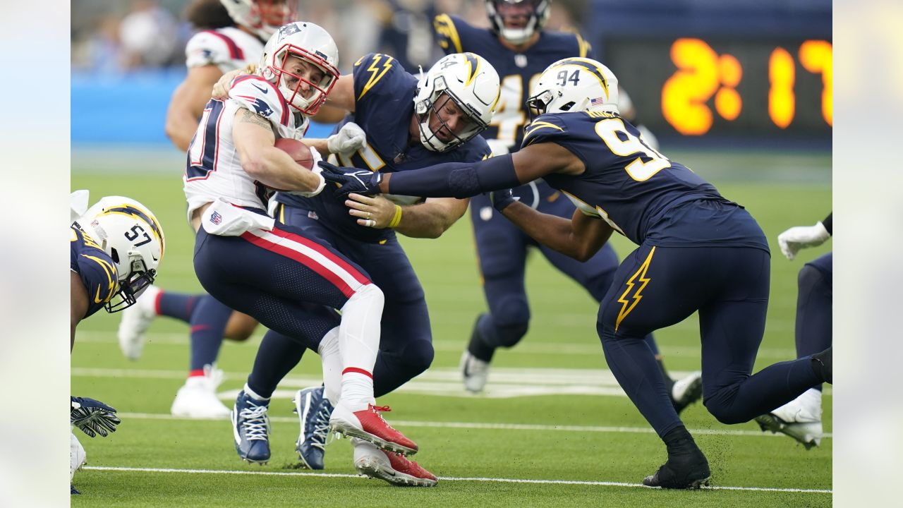 NFL Week 8 odds: Patriots listed as 5.5-point underdogs to the Chargers -  Pats Pulpit