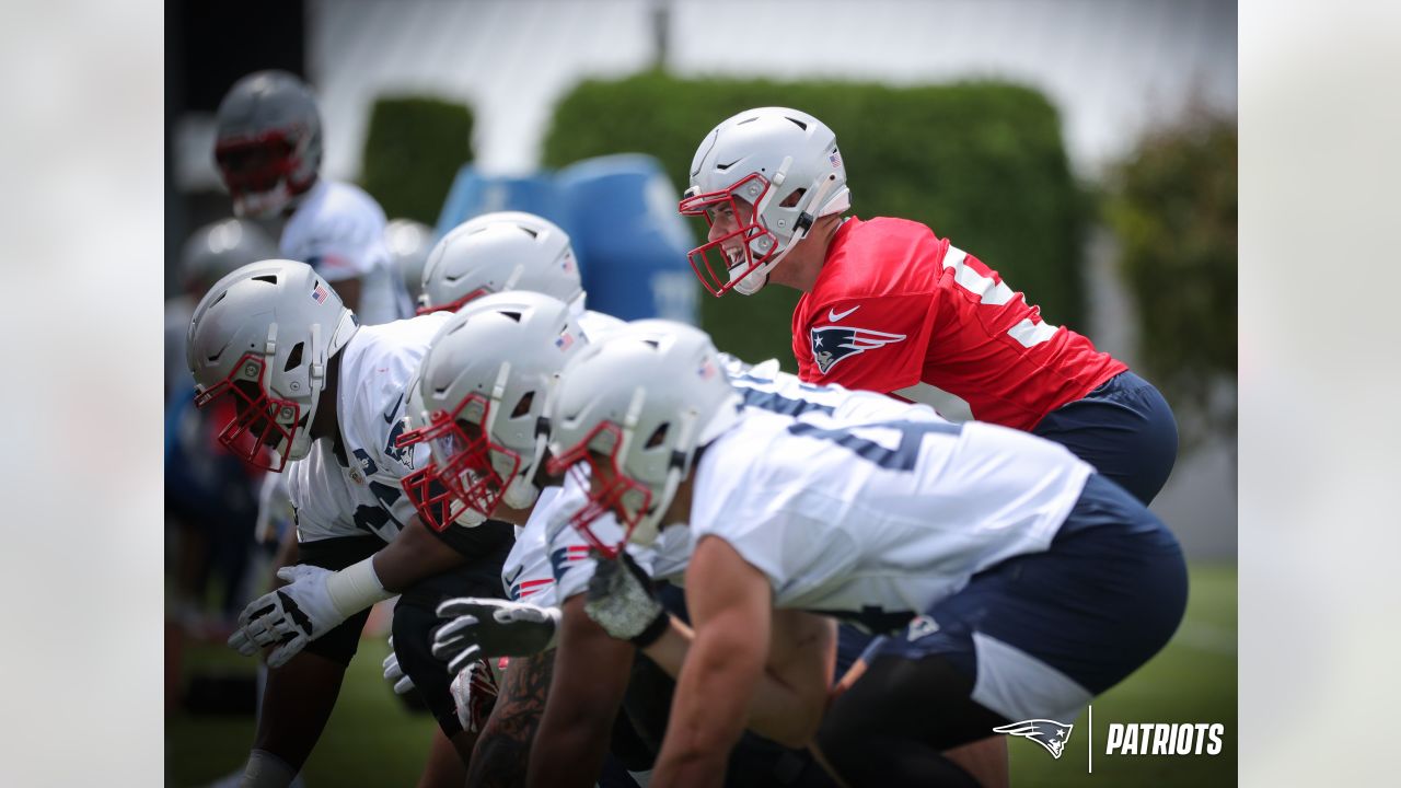 Rookie QB Jarrett Stidham learning the ropes at Patriots' minicamp