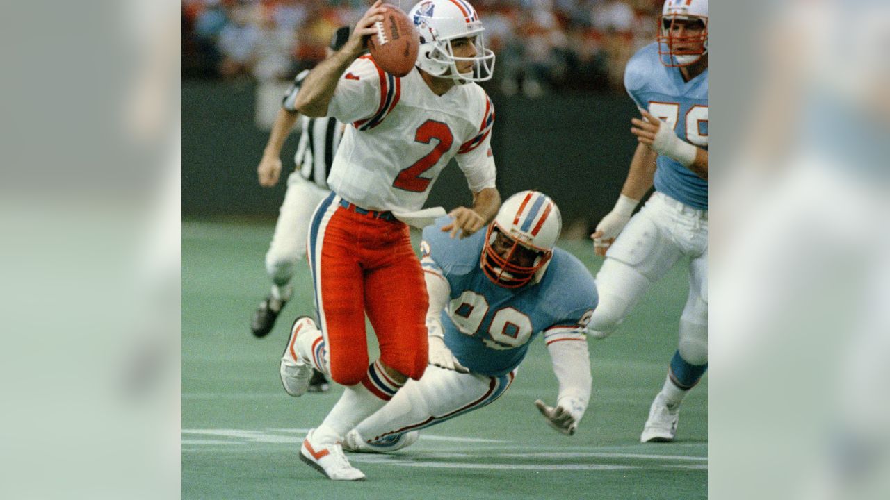 History of Indoor Pro Football: The Connection to Titans/Oilers