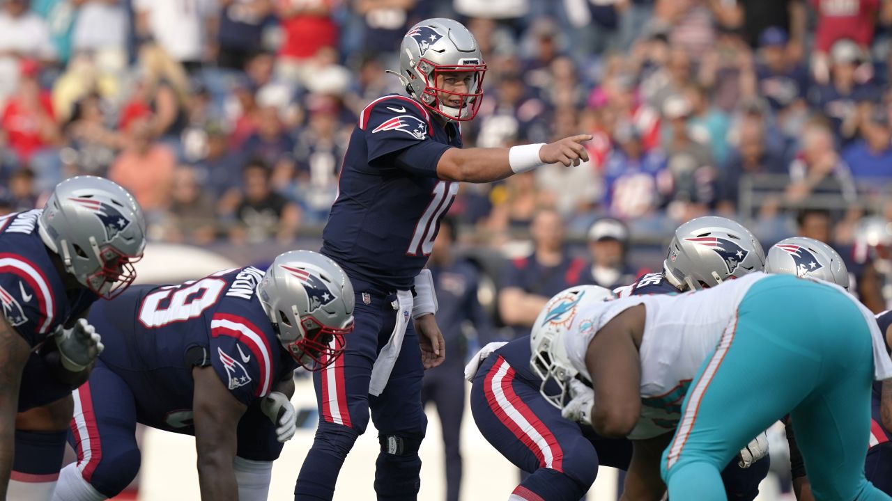 Miami Dolphins-New England Patriots photo gallery