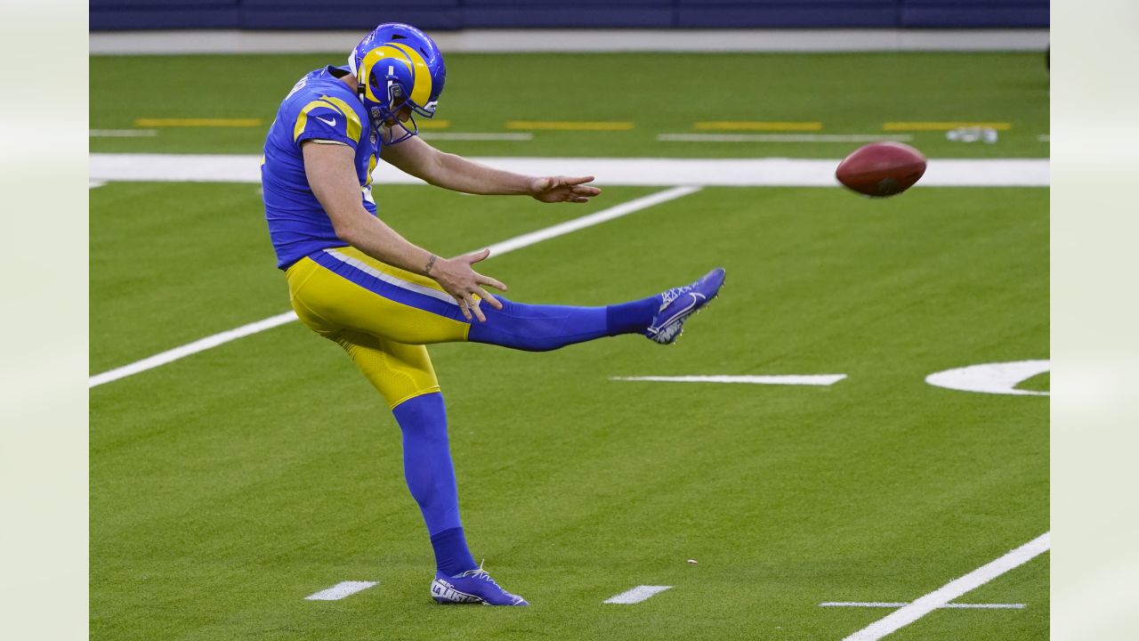 Rams' Johnny Hekker on track to smash an NFL punting record