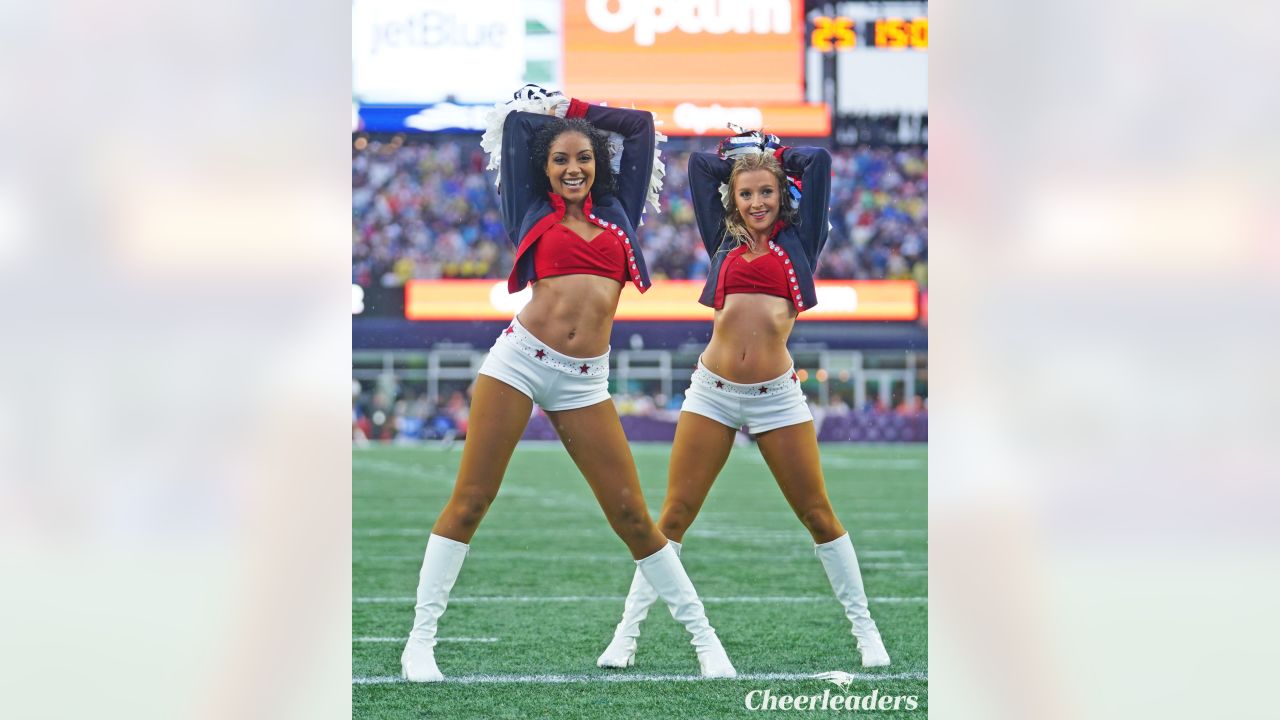 The New England Patriots cheerleaders perform during a game