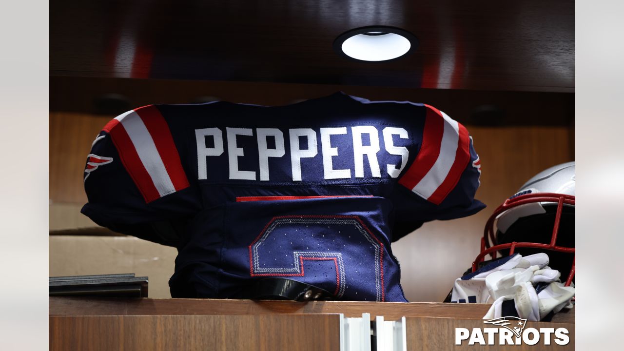 Photos: Pregame Week 1: Inside the Patriots Locker Room and Arrivals  presented by Gillette