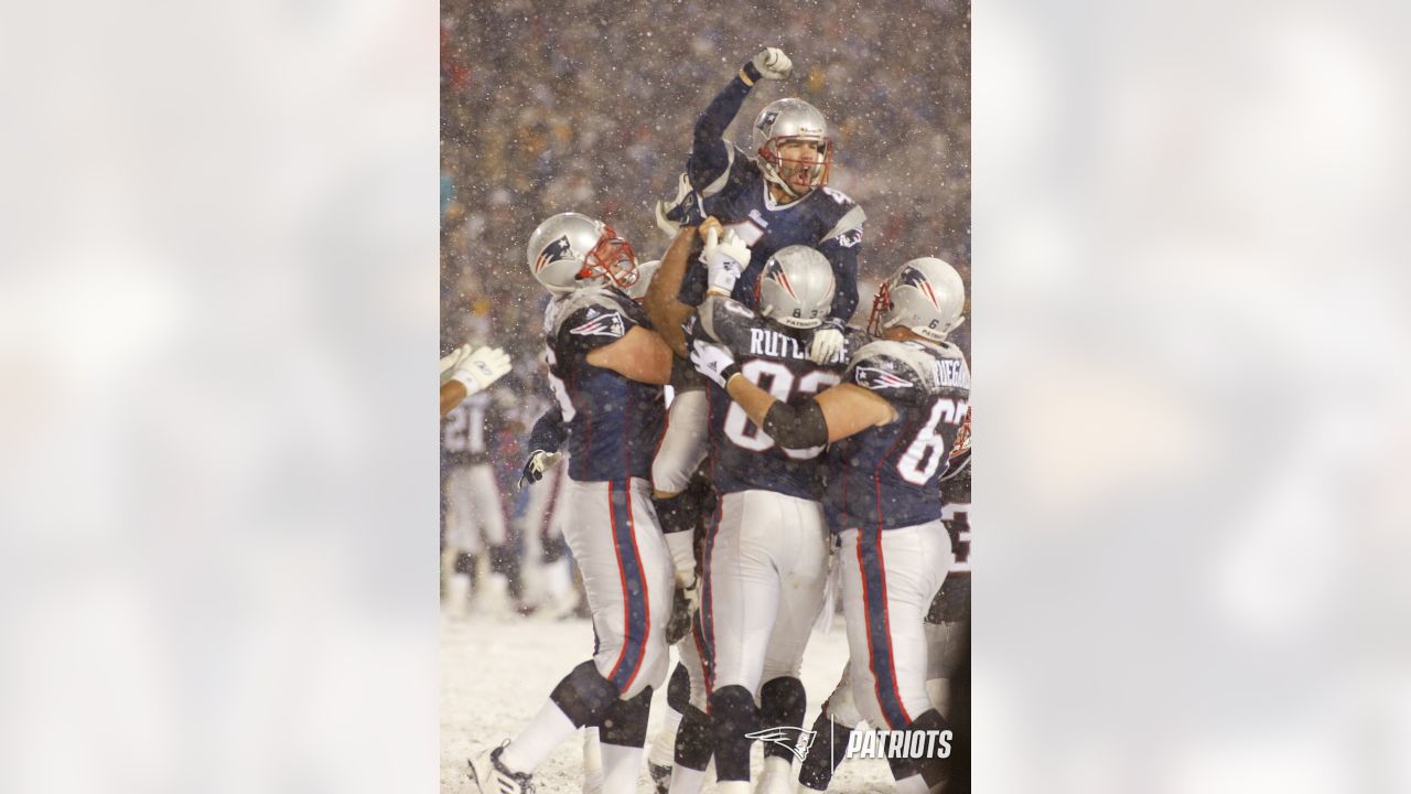 20 years ago: Patriots win Snow Bowl on clutch kicks, 'tuck rule'