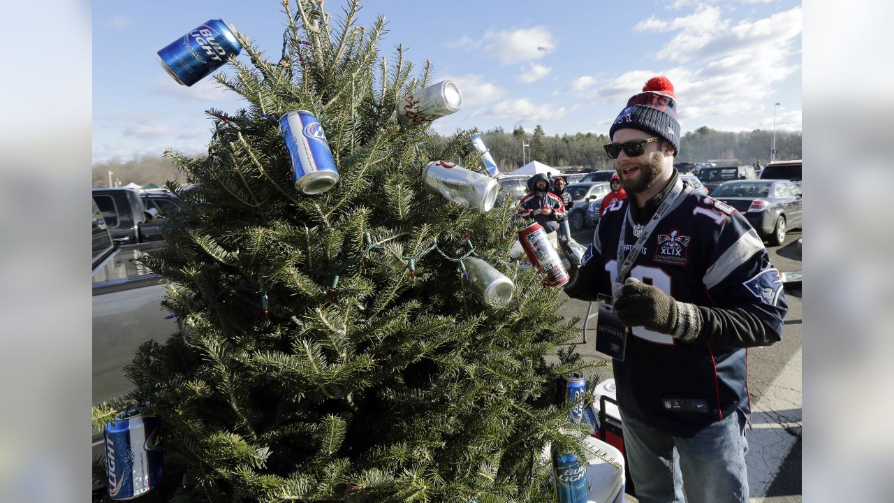 titans christmas game