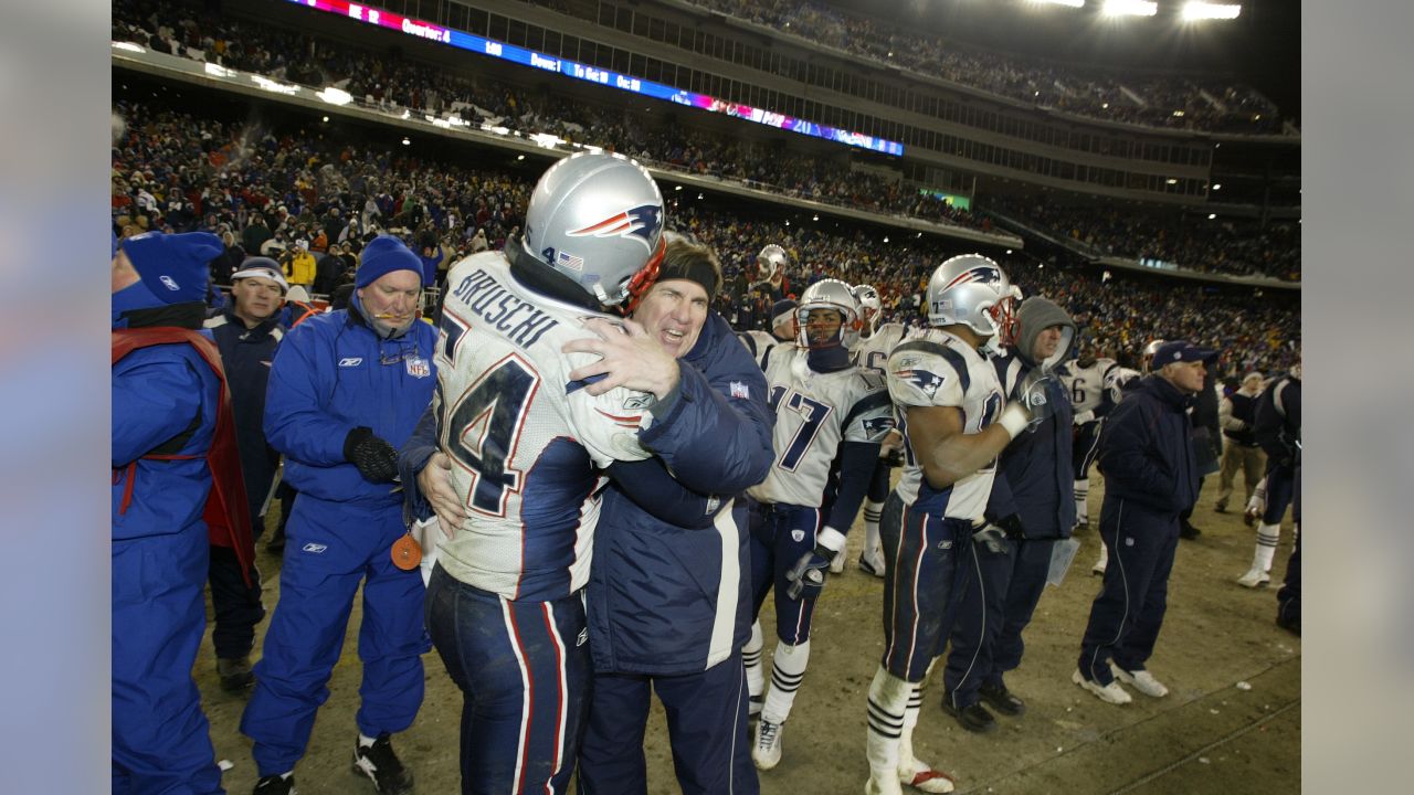 Tedy Bruschi New England Patriots Photo (AAGU065)