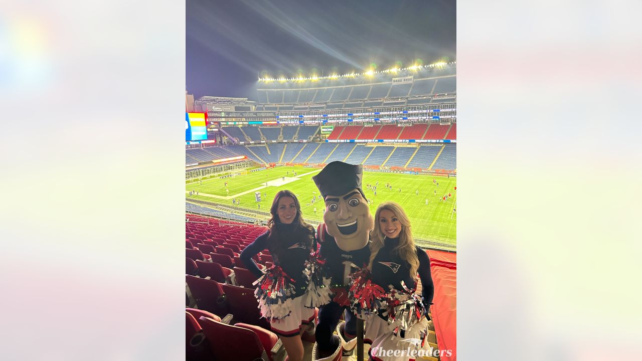 New England Patriots Cheerleaders Speaking Fee and Booking Agent Contact