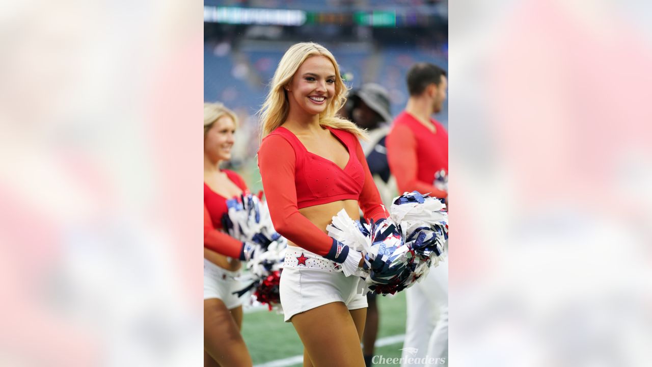 Houston Texans Cheerleaders on Gameday