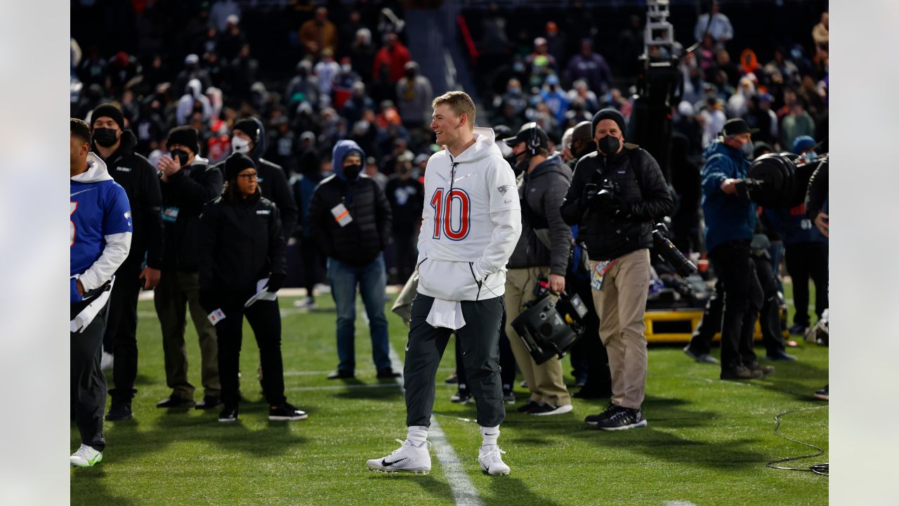 Mac Jones throwing in Pro Bowl Skills Showdown 