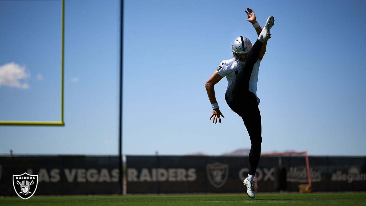 Raiders Daniel Carlson, A.J. Cole integral for 2022 - Silver And Black Pride